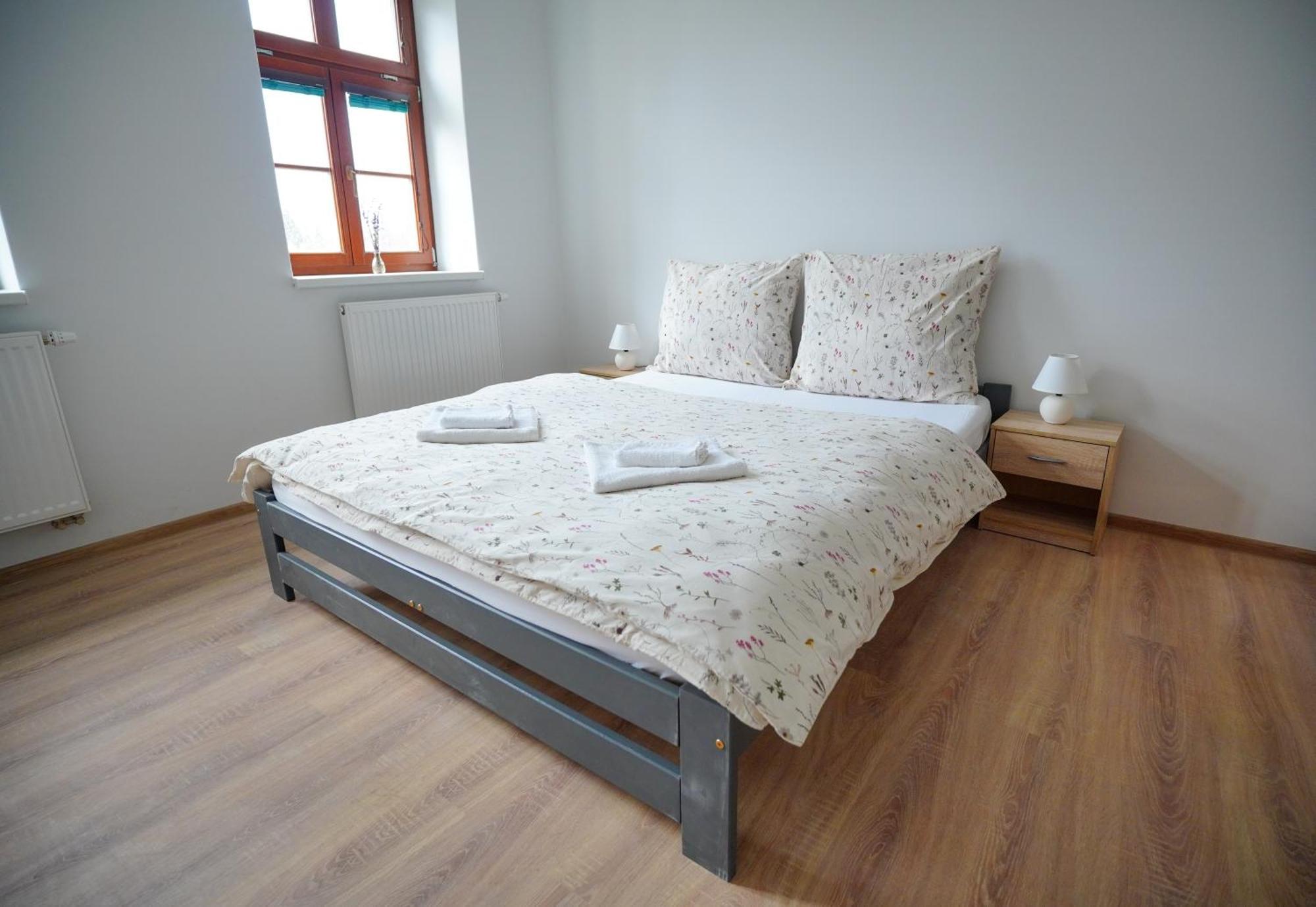 קרלובי וארי Apartment U Cerneho Orla מראה חיצוני תמונה