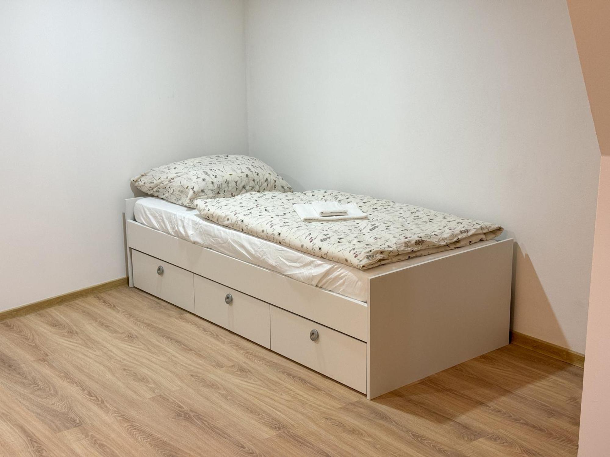 קרלובי וארי Apartment U Cerneho Orla מראה חיצוני תמונה